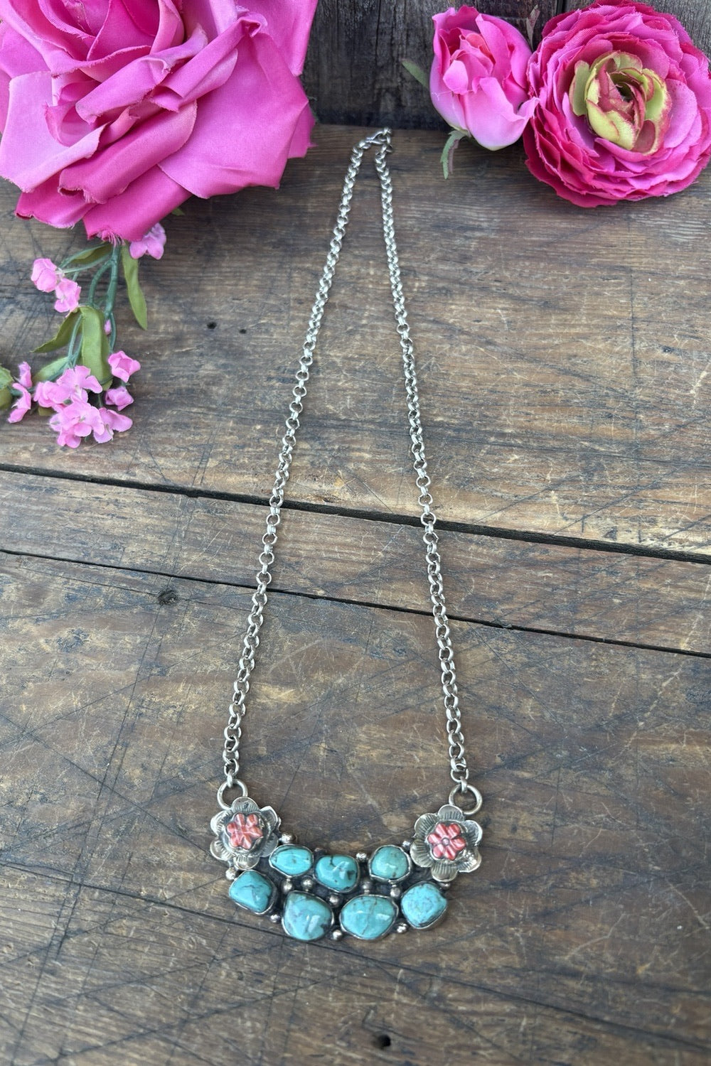 Girly Floral Stone Necklace