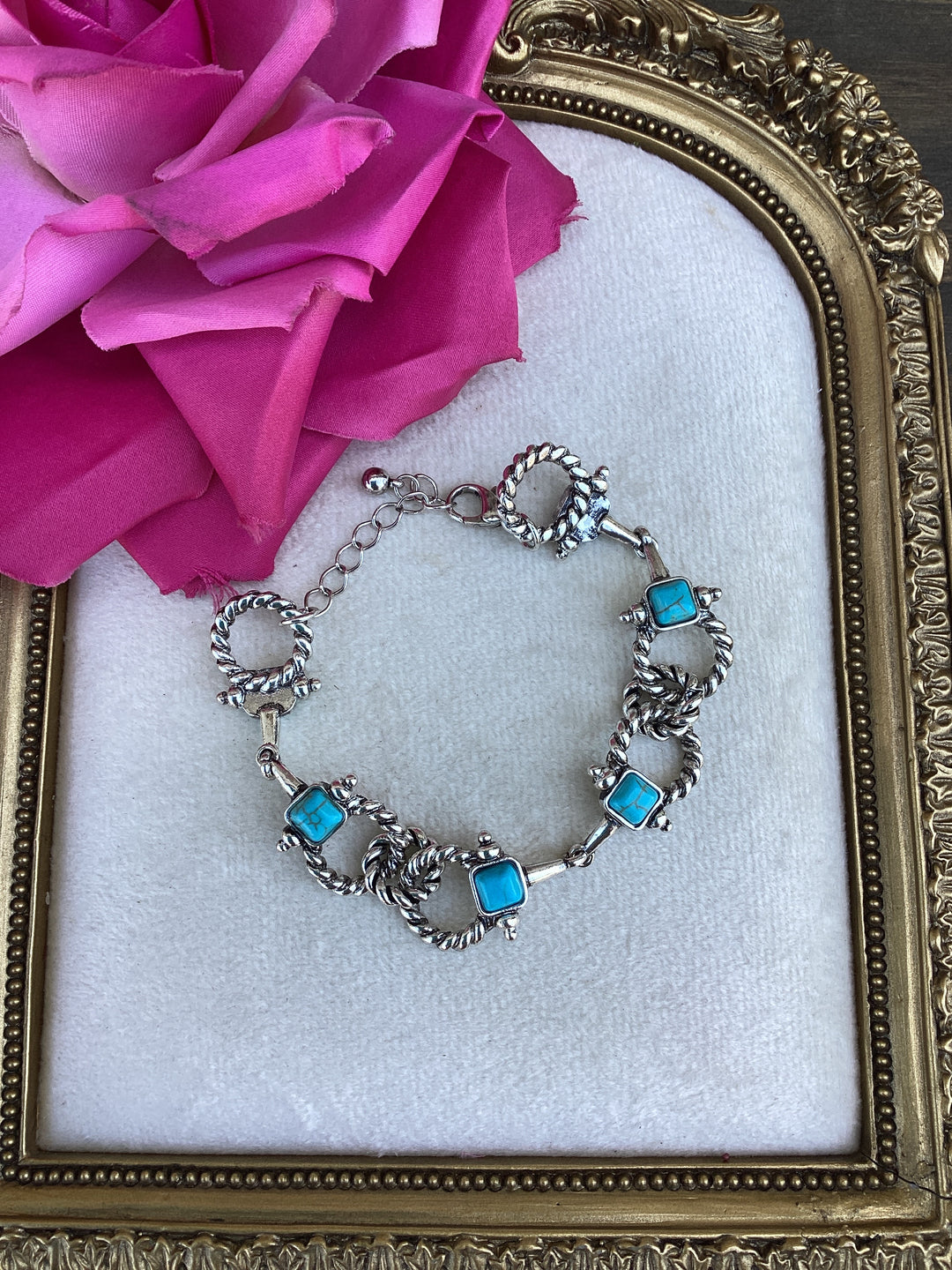 Little Lacy Bracelet