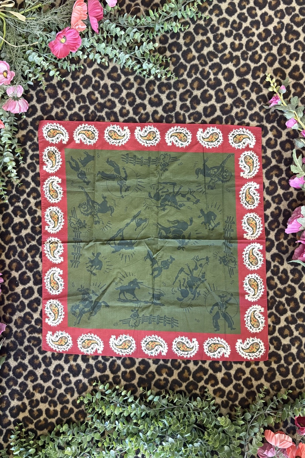 Paisleys Bandana