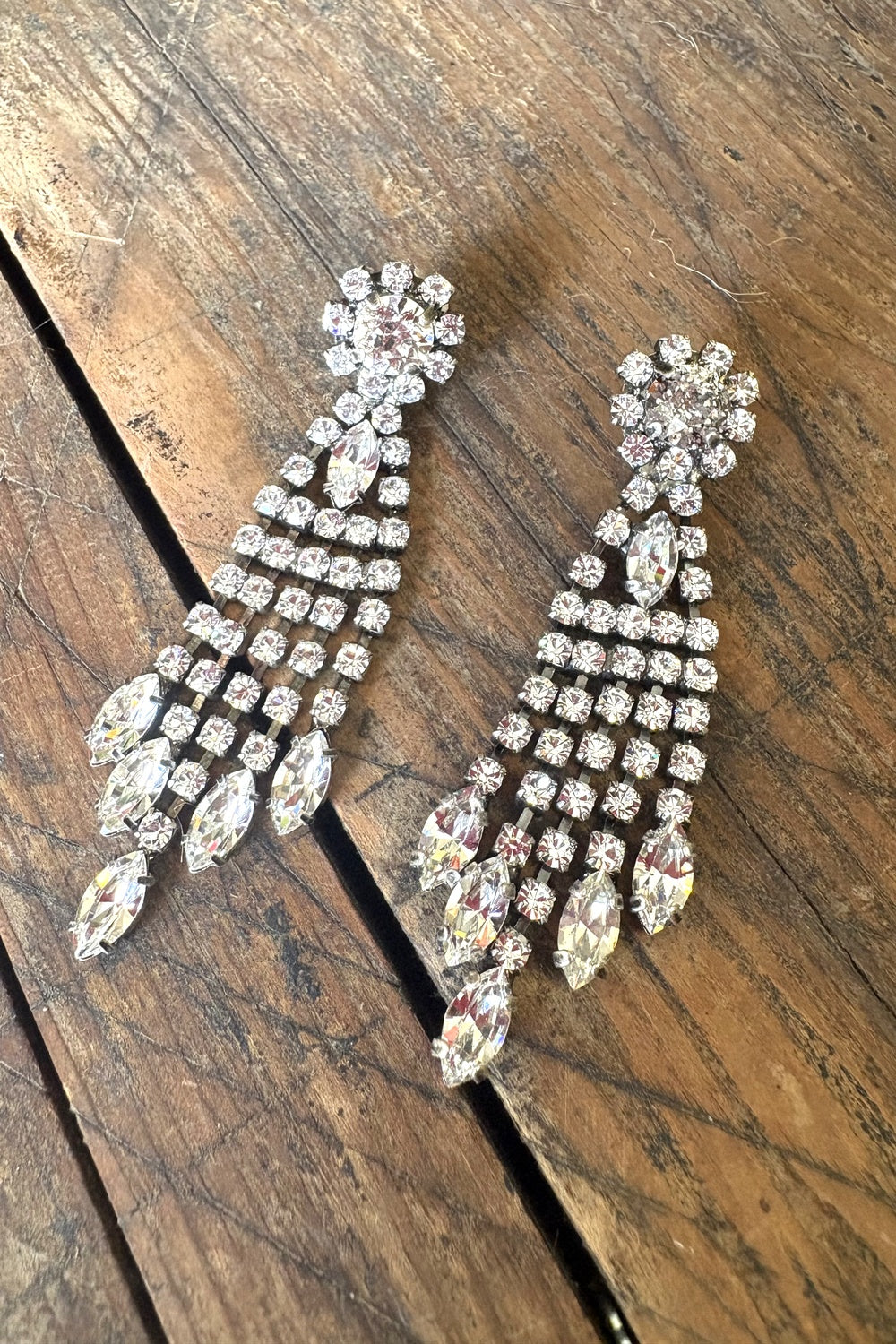 Elowyn Elegance Earrings