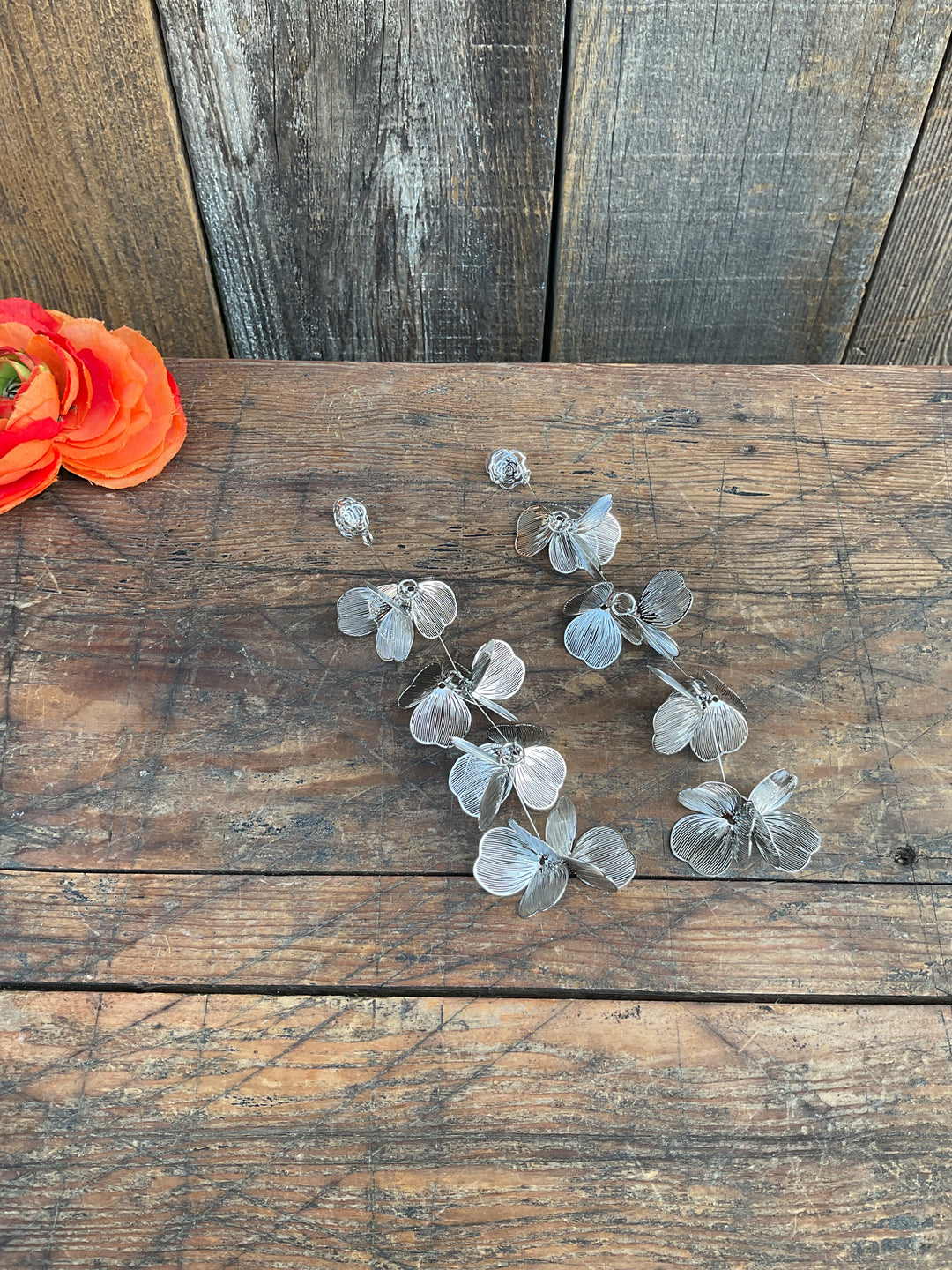 Sweet Sliver Bloom Earrings
