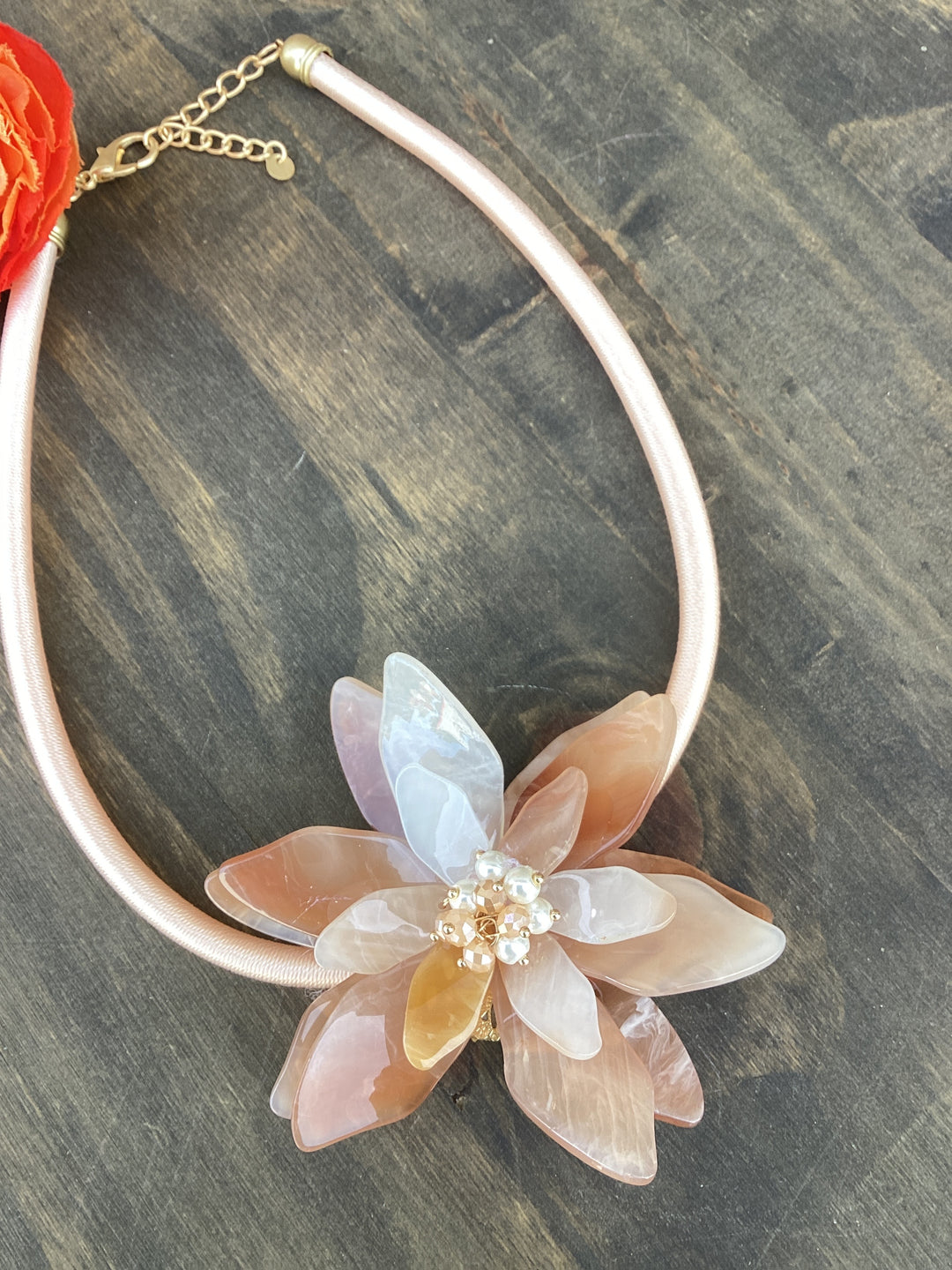 Country Flower Necklace