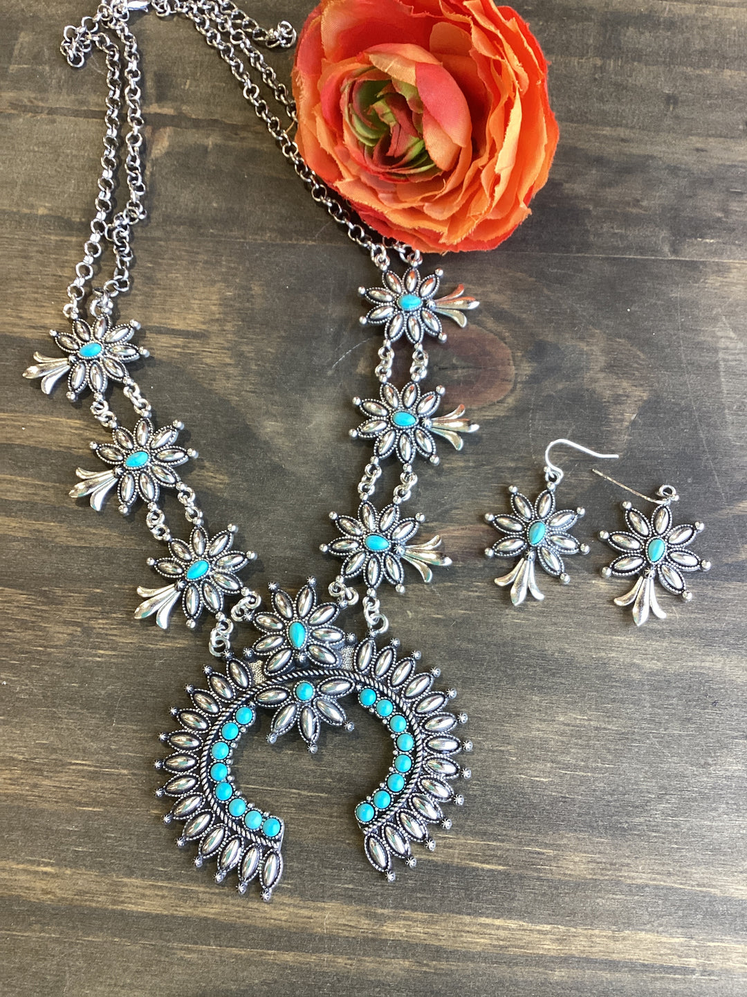 Darn Tootin Squash Necklace Set
