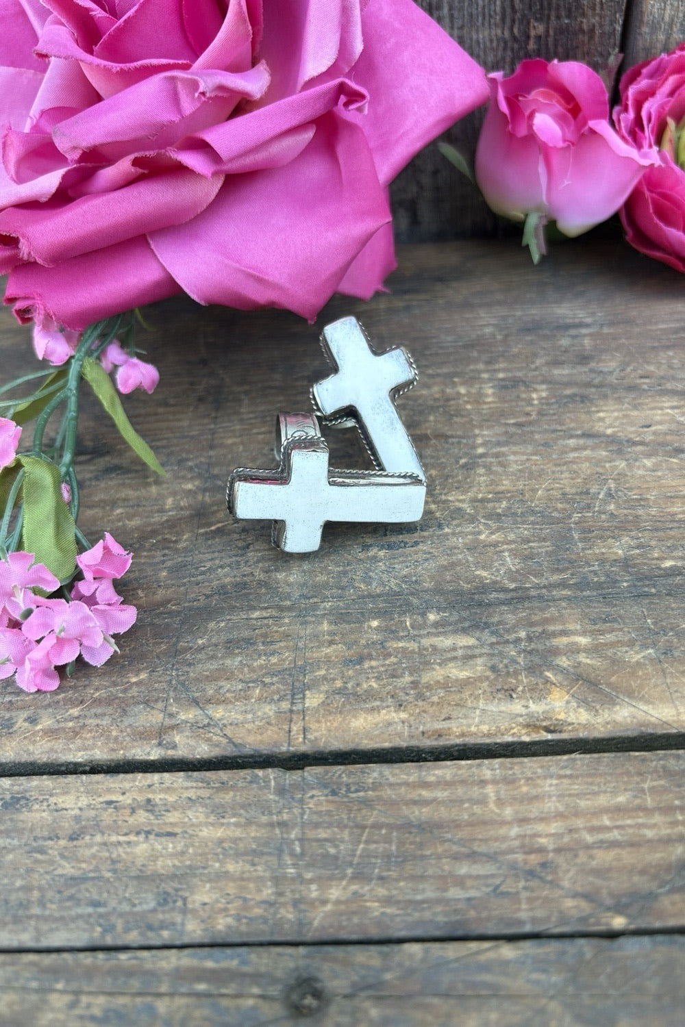 Pure Cross Ring