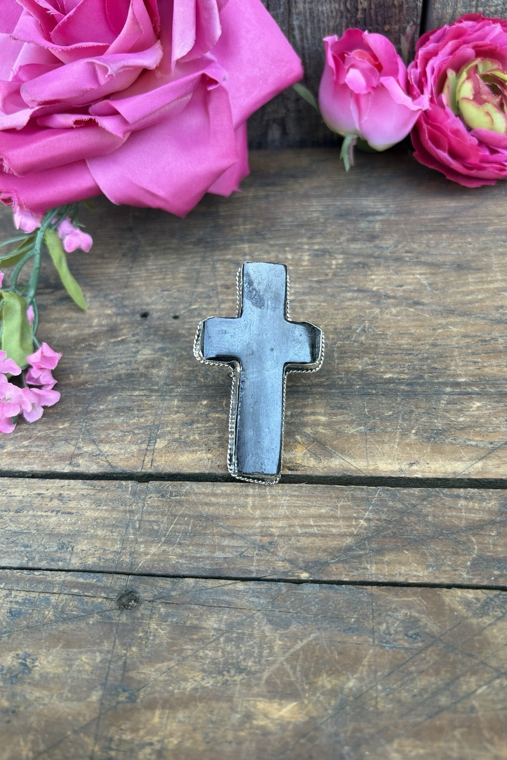 Black Bold Cross Ring