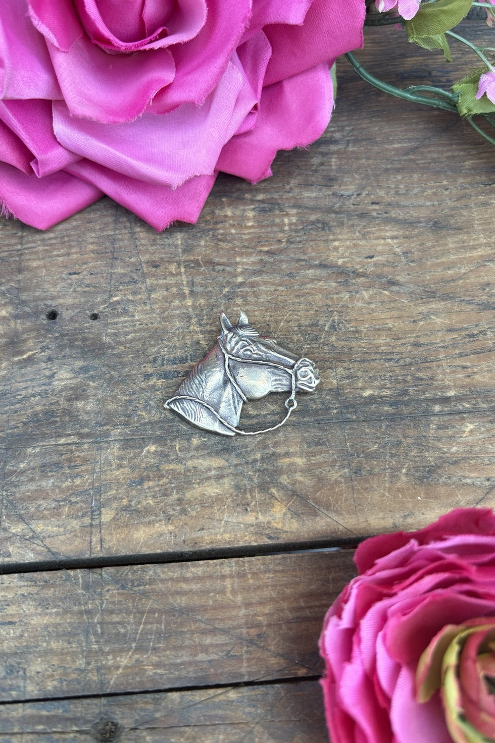 Virgil Hat Pin