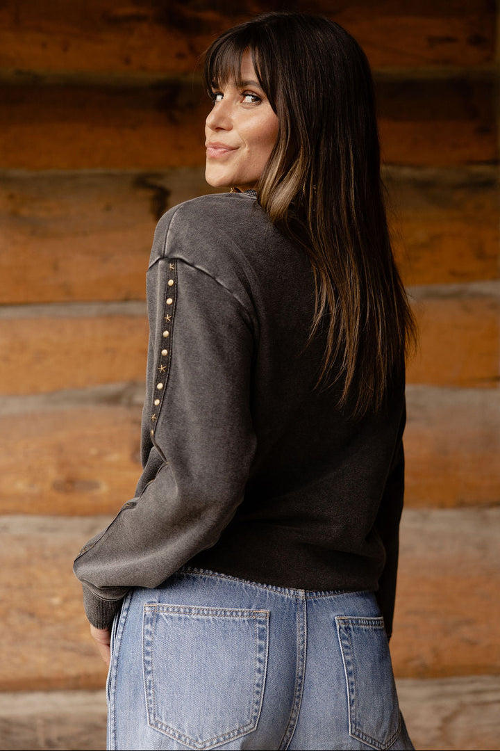 Lucky Horse Pullover