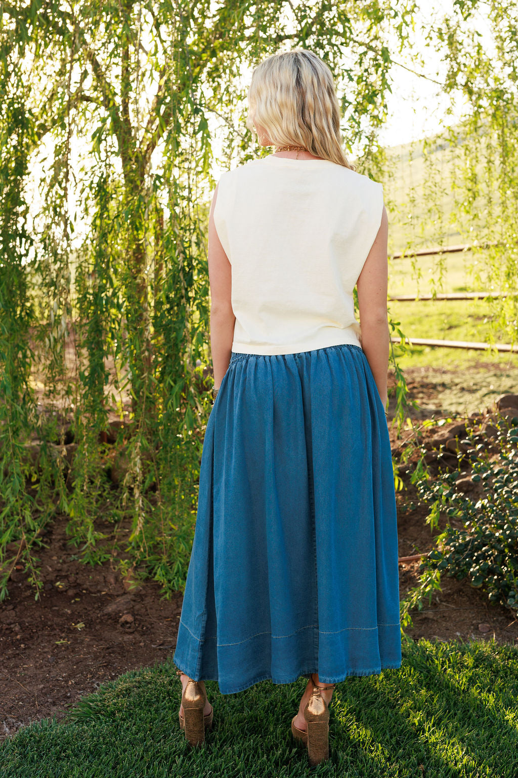 Denim Embroidery Skirt